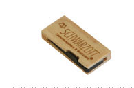 Abbildung: USB Wood MINI - Produktion: Schwarzott